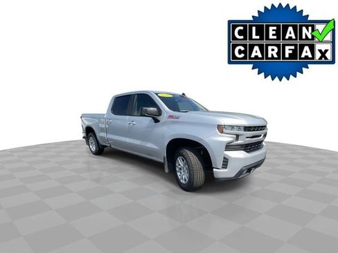 Used 2019 Chevrolet Silverado 1500 RST w/ True North Edition AWD/4WD image 2