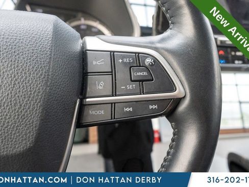 Used 2022 Toyota Highlander Limited AWD/4WD image 13