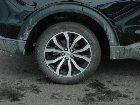 Used 2025 Ford Explorer ST-Line image 11