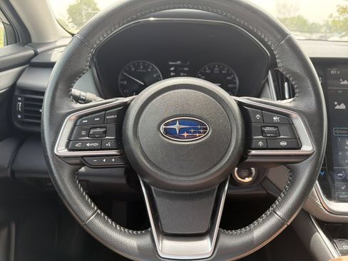 Used 2024 Subaru Outback Premium AWD/4WD image 27
