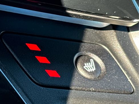 Certified 2023 Honda Odyssey Touring image 19