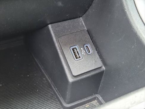 Used 2023 Ford Edge SEL AWD/4WD image 31