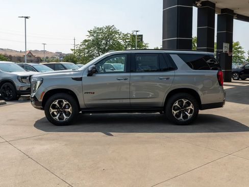 New 2026 GMC Yukon AT4 w/ AT4 Premium Plus Package AWD/4WD image 4
