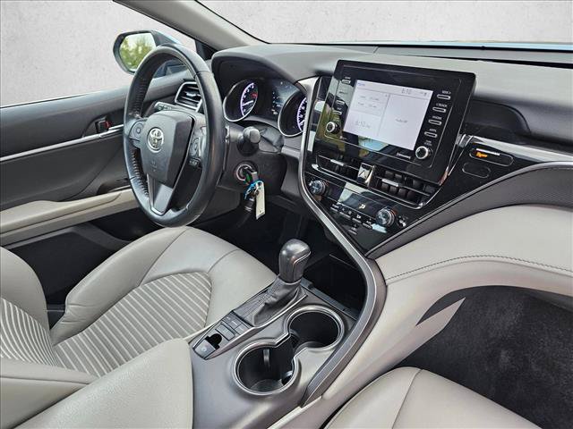 Used 2023 Toyota Camry SE w/ Blackout Package (TMS) AWD/4WD image 11