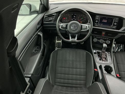 Used 2019 Volkswagen Jetta GLI FWD image 30