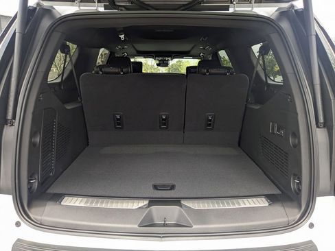 New 2026 GMC Yukon XL Denali w/ Denali Reserve Package image 23