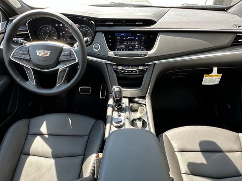 New 2025 Cadillac XT5 Sportv w/ Technology Package image 10