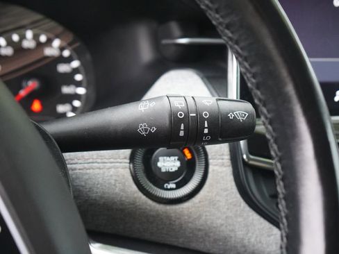 Used 2022 Jeep Compass Latitude AWD/4WD image 17