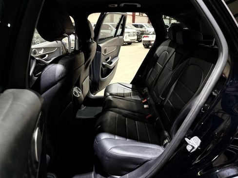 Used 2018 Mercedes-Benz GLC 300 image 14