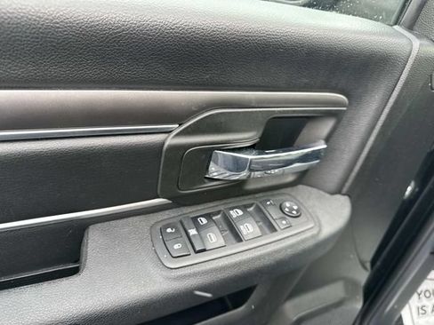 Used 2022 RAM 1500 Classic Warlock w/ Electronics Group AWD/4WD image 9