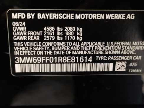 Used 2024 BMW 330i Sedan w/ Convenience Package image 17