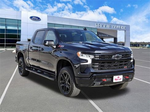 Used 2024 Chevrolet Silverado 1500 LT Trail Boss w/ LT Trail Boss Premium Package image 6