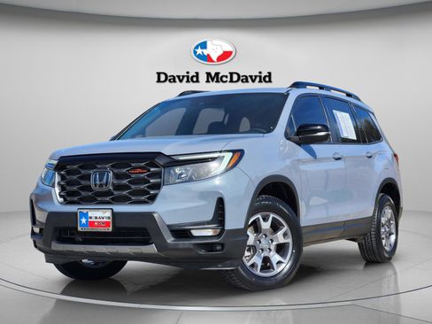 Certified 2023 Honda Passport TrailSport image 1
