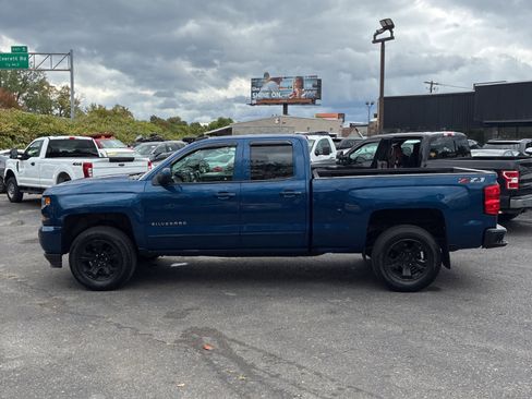 Used 2018 Chevrolet Silverado 1500 LT w/ All Star Edition image 39