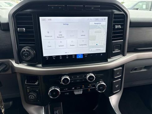 Used 2024 Ford F150 XLT w/ Mobile Office Package image 28