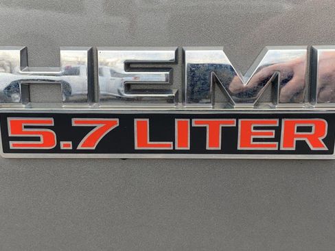 Used 2013 RAM 1500 Express image 39