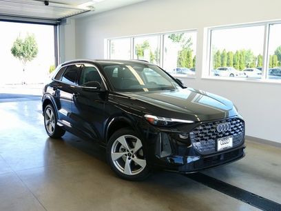 New 2025 Audi Q5 Premium Plus