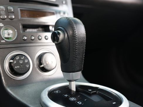 Used 2003 Nissan 350Z Touring image 29