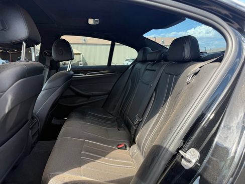 Used 2018 BMW 530e RWD image 9