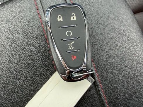 Certified 2025 Chevrolet Blazer RS image 31