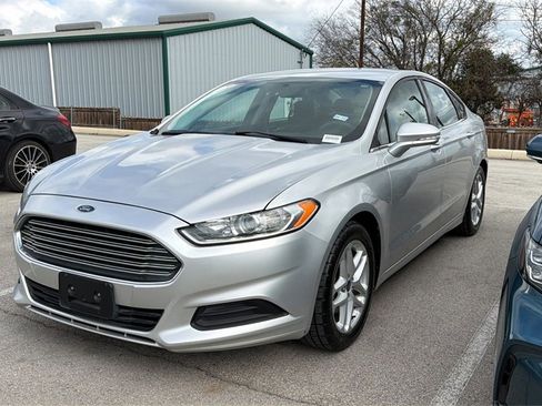 Used 2013 Ford Fusion SE image 15