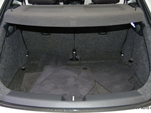 Used 2012 Volkswagen Beetle 2.5 image 27