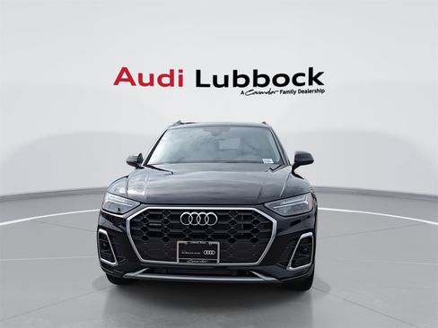 Certified 2024 Audi Q5 e Premium w/ Convenience Package image 3