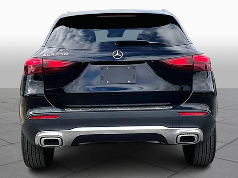 Certified 2025 Mercedes-Benz GLA 250 image 5