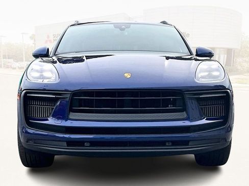 Used 2022 Porsche Macan S image 2