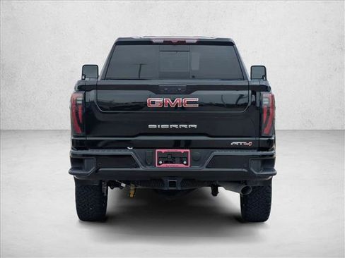 Used 2025 GMC Sierra 2500 AT4 w/ AT4 Preferred Package AWD/4WD image 6