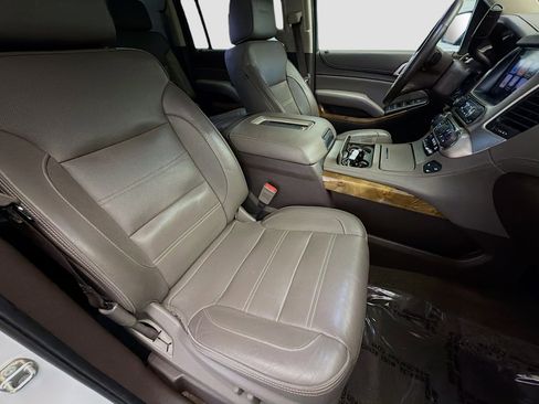 Used 2017 GMC Yukon XL Denali AWD/4WD image 15
