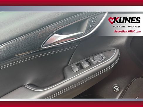 Used 2023 Buick Envision Preferred w/ Sport Touring Package AWD/4WD image 19
