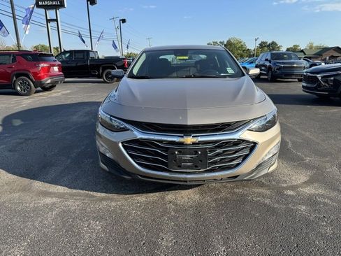 Used 2025 Chevrolet Malibu LT image 32