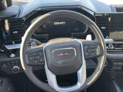 New 2026 GMC Sierra 1500 SLT image 14