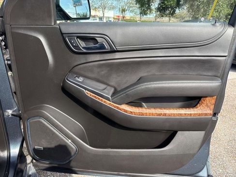 Used 2019 Chevrolet Tahoe Premier image 17