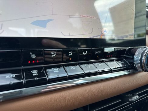 New 2026 GMC Canyon AT4 image 21