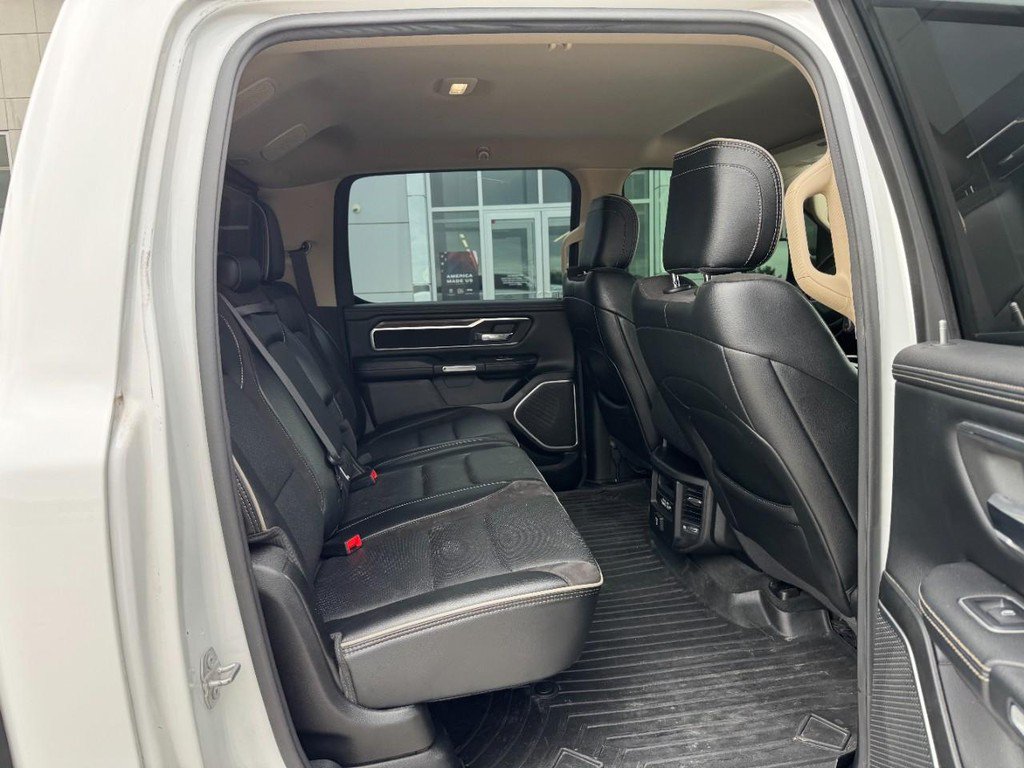 Used 2020 RAM 1500 Laramie AWD/4WD image 13