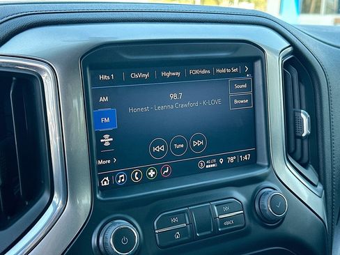Certified 2022 Chevrolet Silverado 2500 LTZ w/ LTZ Convenience Package AWD/4WD image 14