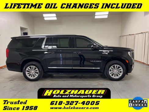 Used 2024 GMC Yukon XL SLT w/ SLT Luxury Package image 1