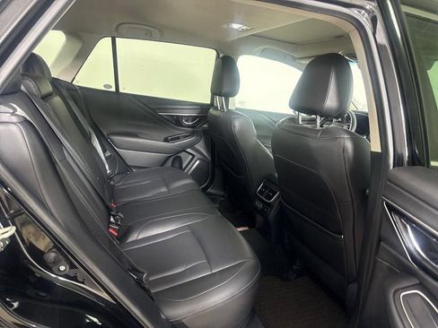 Used 2020 Subaru Outback Limited AWD/4WD image 9