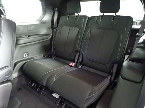 New 2025 Jeep Grand Cherokee L Laredo image 14