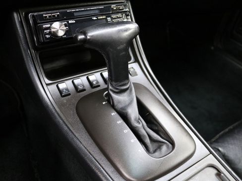 Used 1986 Porsche 944 Coupe image 21