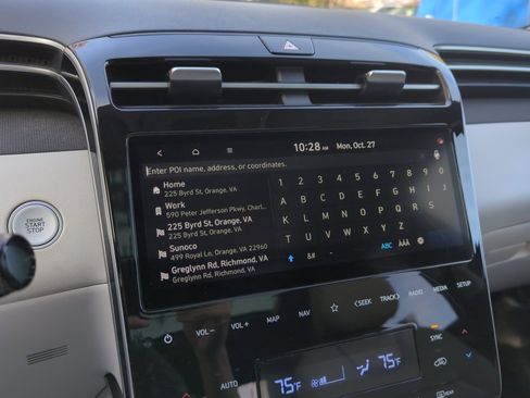 Used 2022 Hyundai Tucson Limited w/ Cargo Package image 24