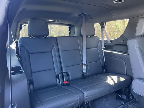 New 2026 Chevrolet Suburban LT w/ Comfort Package image 35