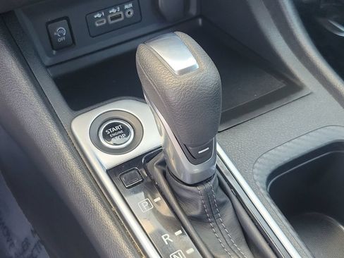 Certified 2024 Nissan Sentra SV FWD image 27
