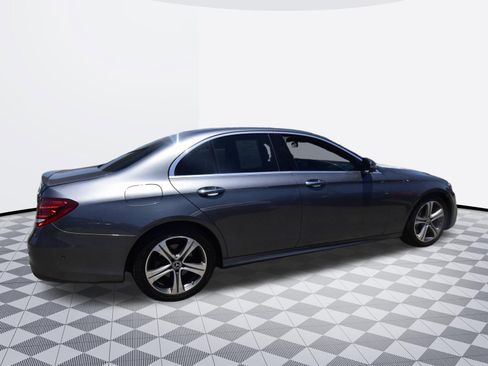 Used 2017 Mercedes-Benz E 300 image 7