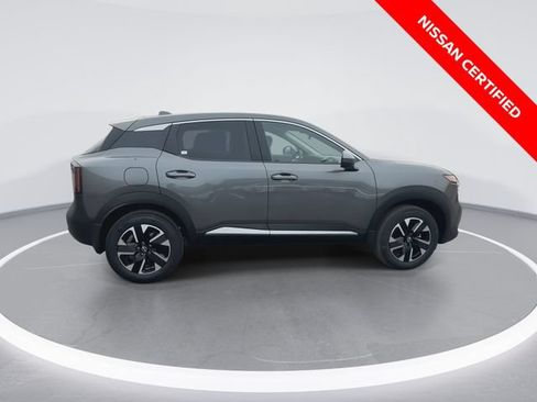 Used 2025 Nissan Kicks SV w/ Illumination Package AWD/4WD image 9