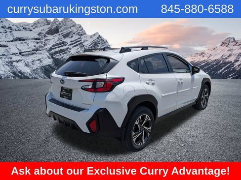 Used 2024 Subaru Crosstrek 2.0i Premium AWD/4WD image 3