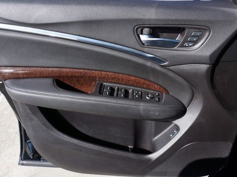 Used 2018 Acura MDX SH-AWD w/ Technology Package image 22