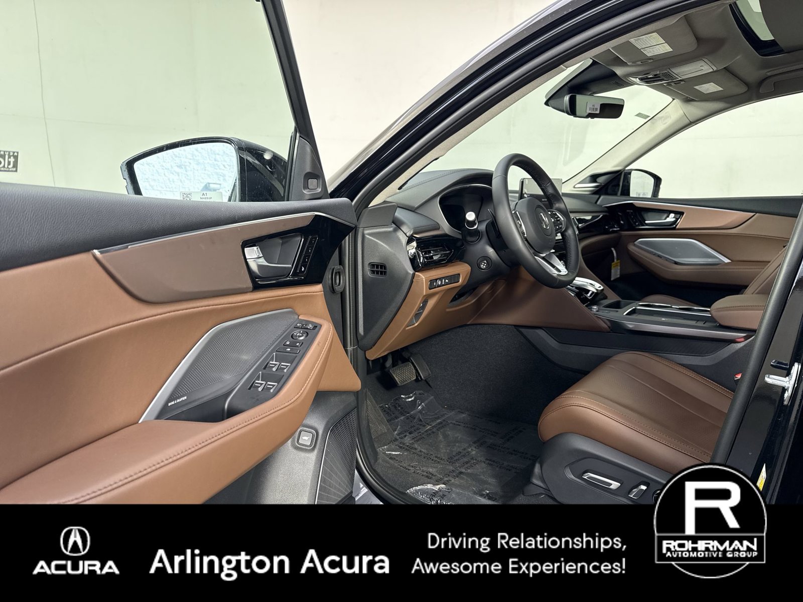 Certified 2026 Acura MDX w/ Technology Package AWD/4WD image 4